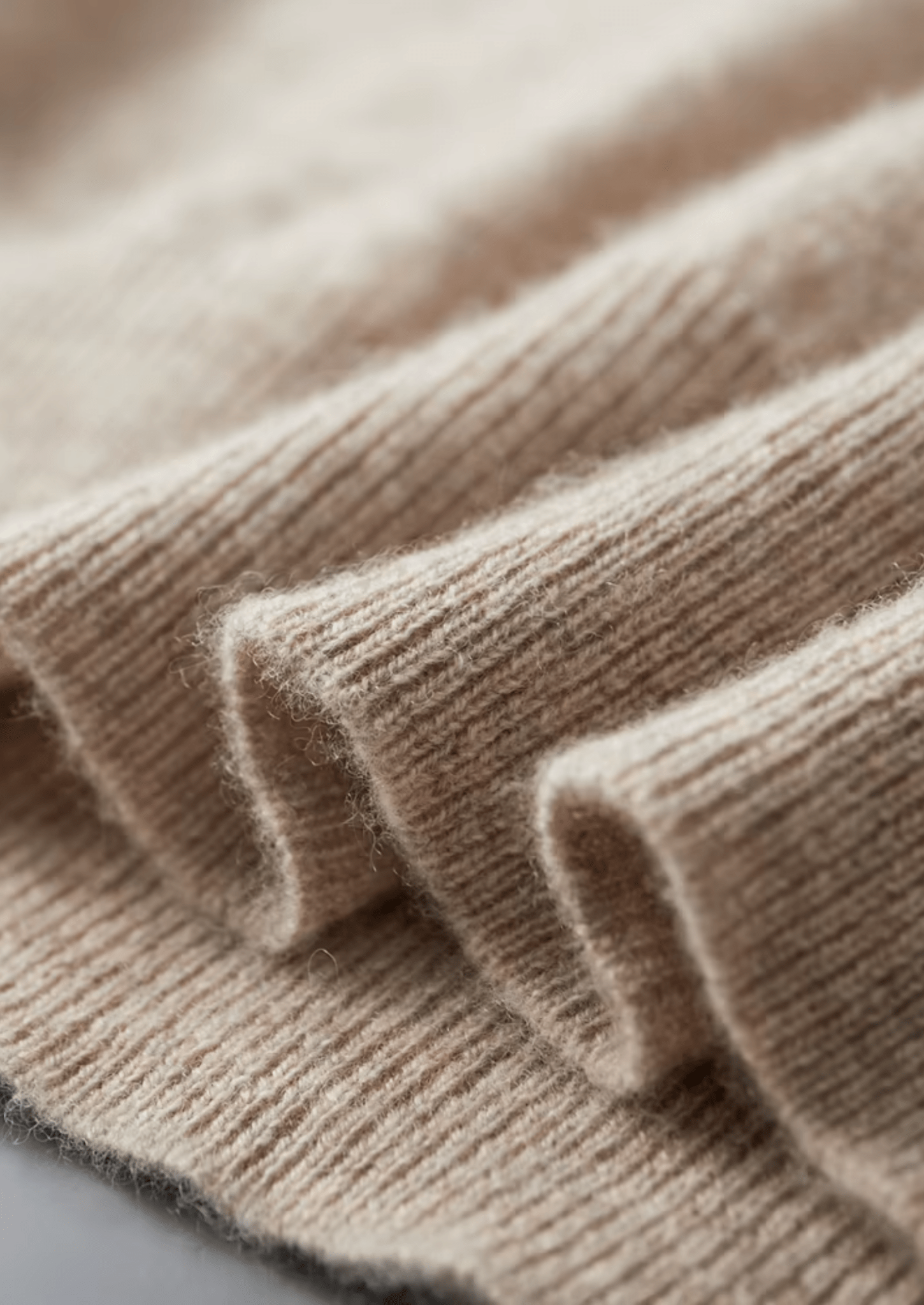 PREMIUM CASHMERE TWO TONE BUTTON POLO - Derada