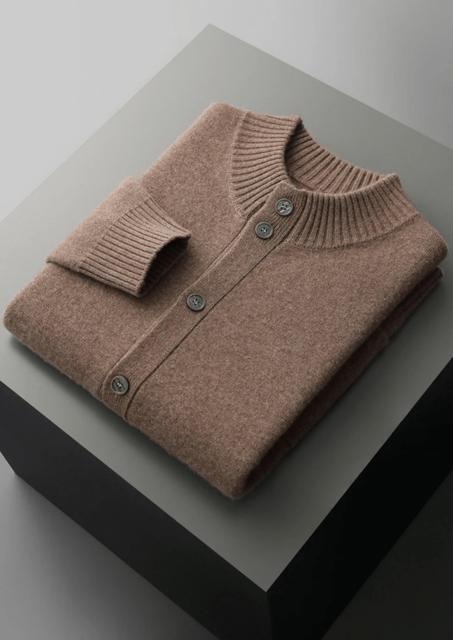 PREMIUM CASHMERE BUTTON CARDIGAN - Derada