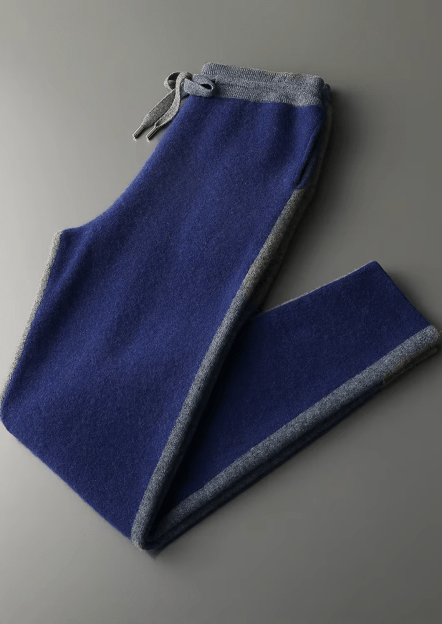 PREMIUM CASHMERE LEISURE SET - Derada