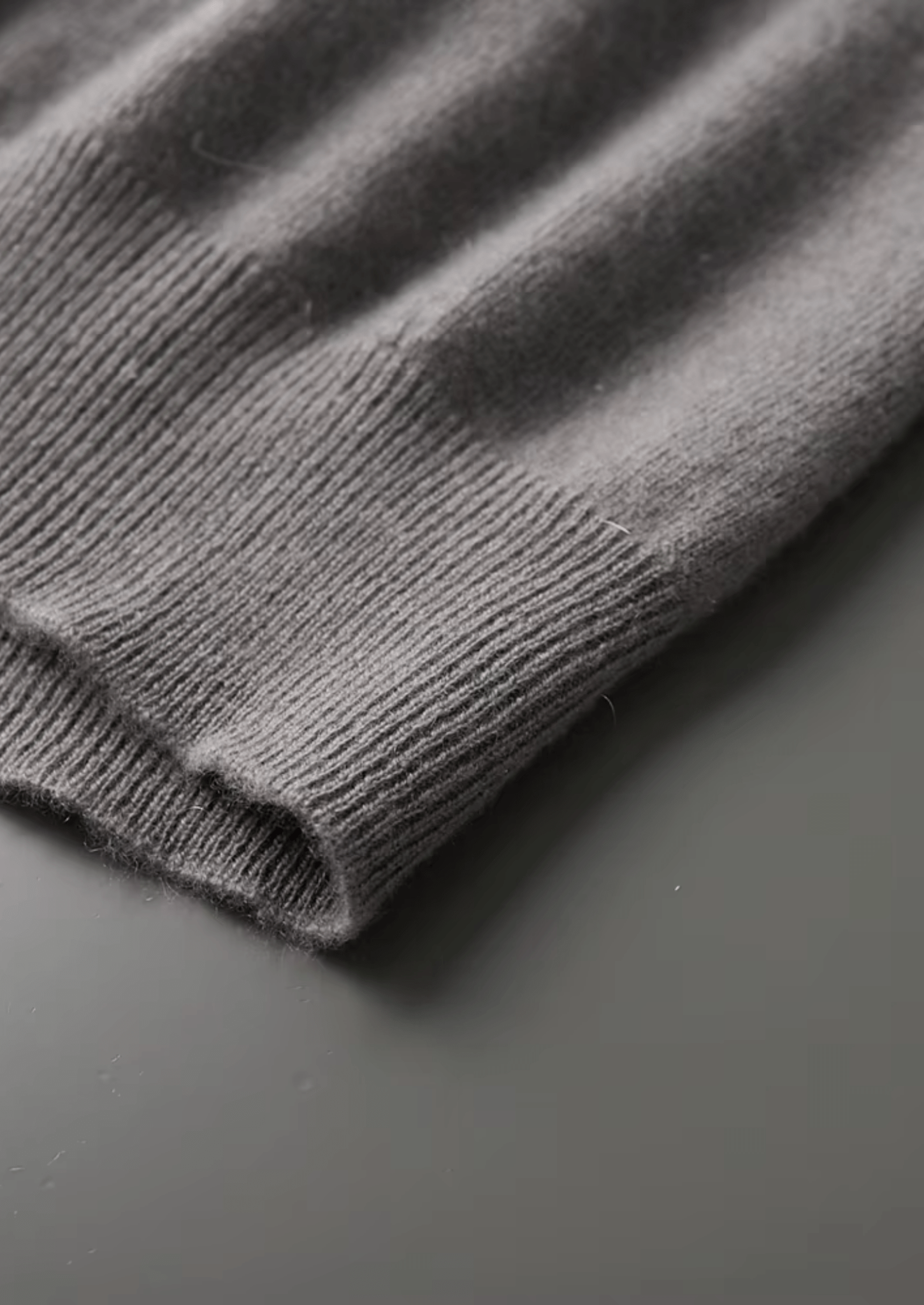 PREMIUM CASHMERE MOCK NECK T - SHIRT - Derada