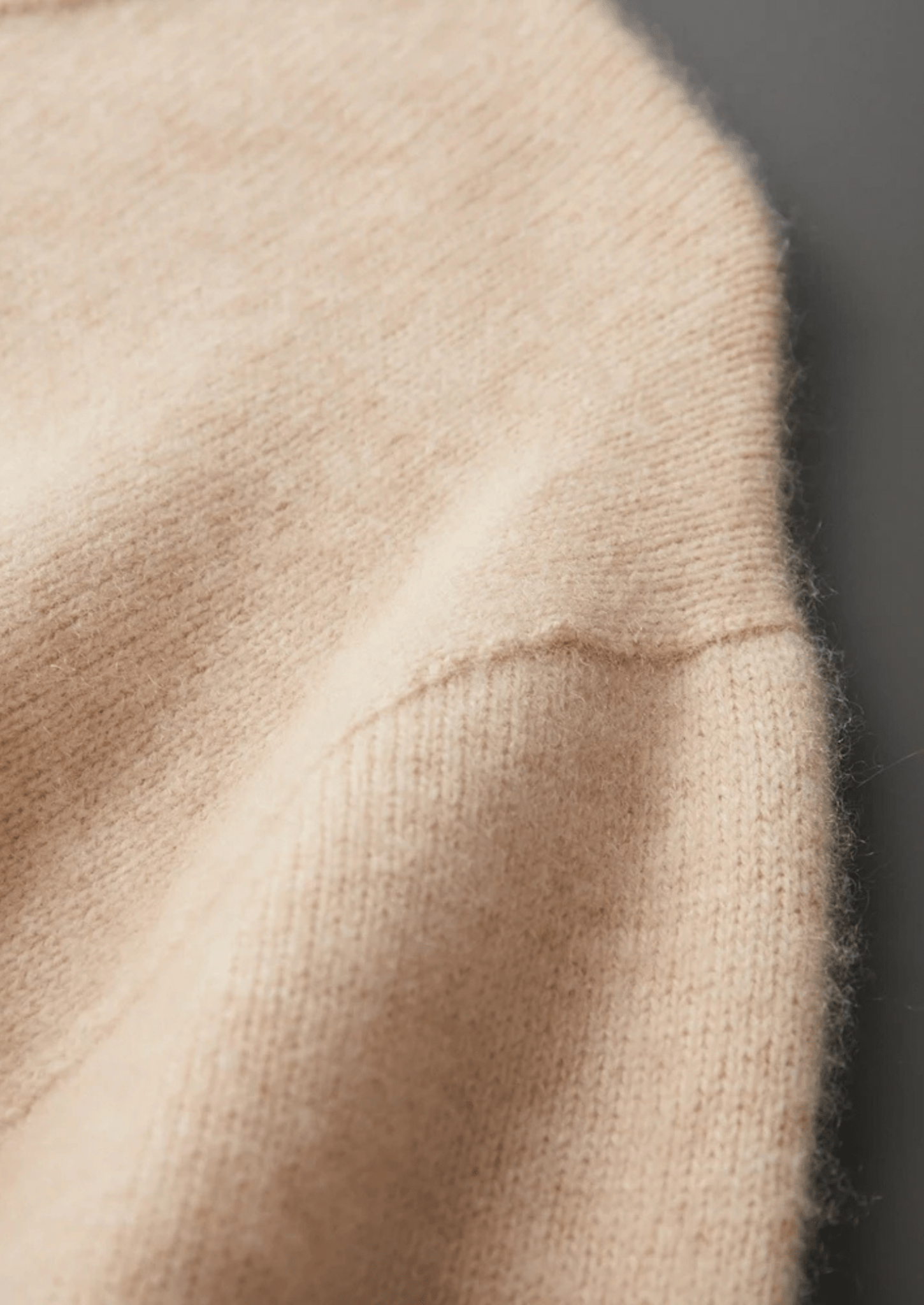 PURE EXTRA - FINE MERINO WOOL CLASSIC CREWNECK - Derada