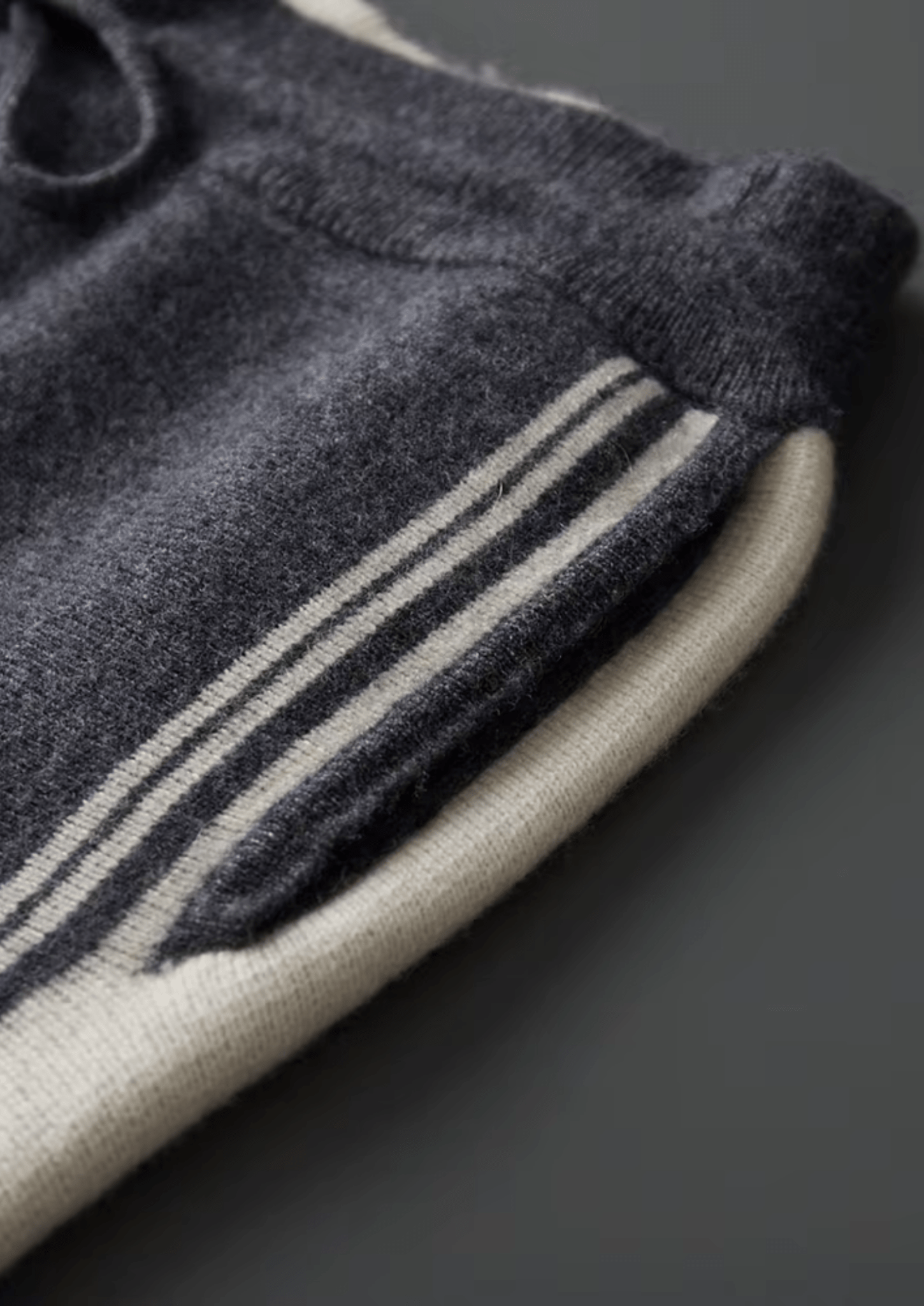 PURE EXTRA - FINE MERINO WOOL DAMIEN SET - Derada