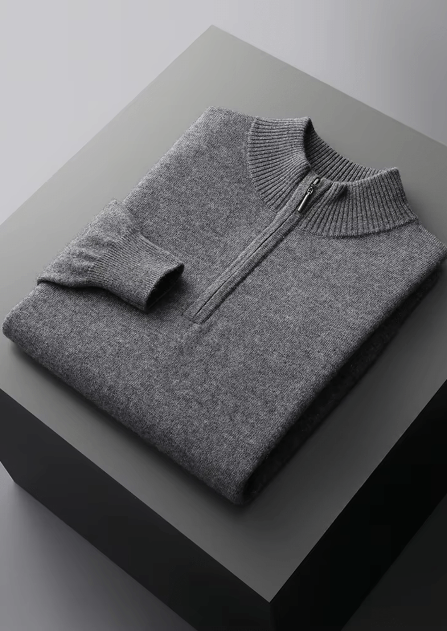 PURE EXTRA - FINE MERINO WOOL HALF ZIP SWEATER - Derada