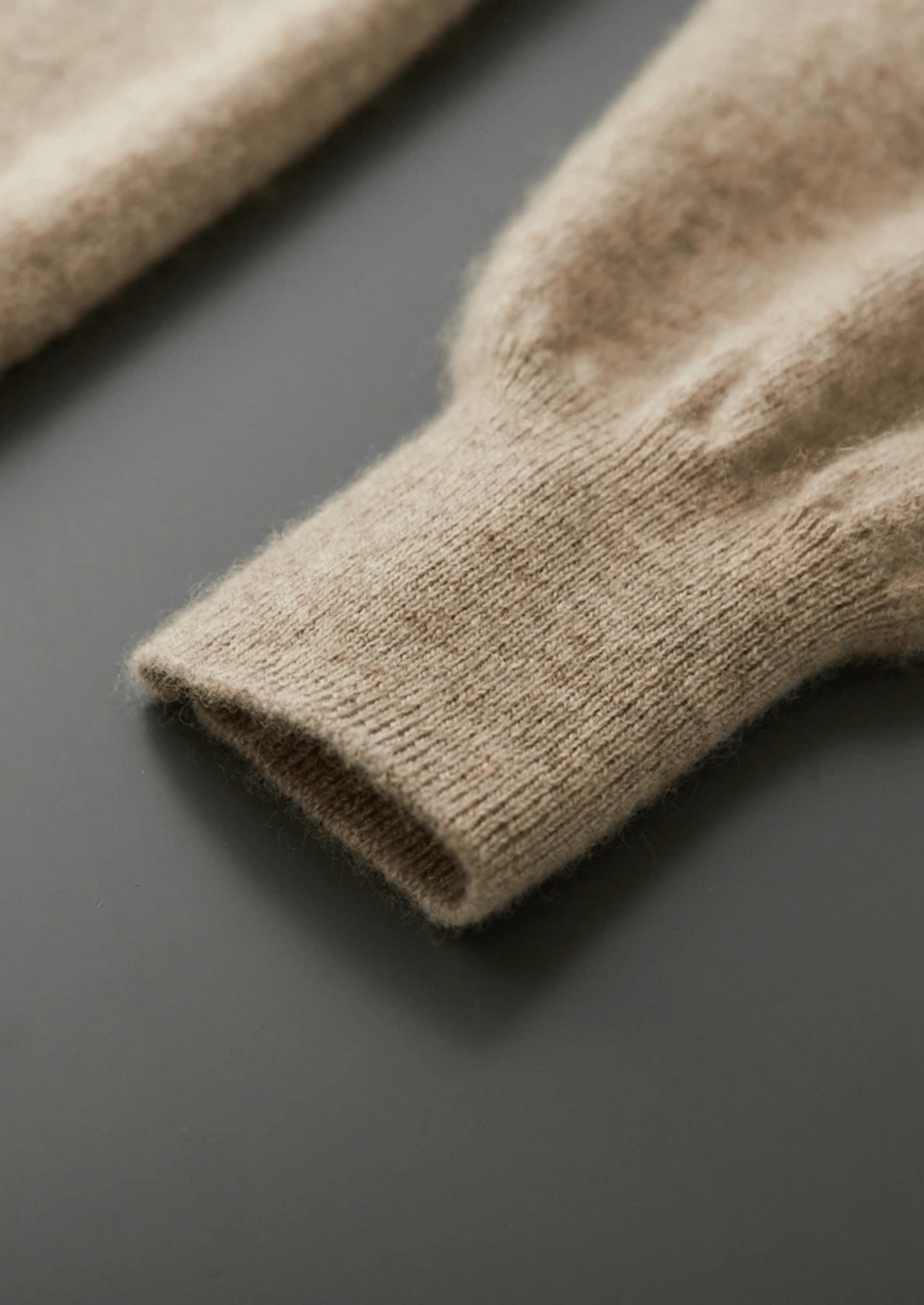 PURE EXTRA - FINE MERINO WOOL RAGLAN MOCKNECK - Derada