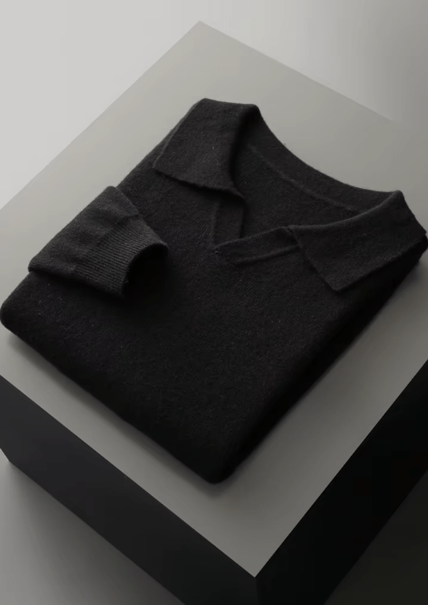PURE EXTRA - FINE MERINO WOOL RIBBED BUTTONLESS POLO - Derada