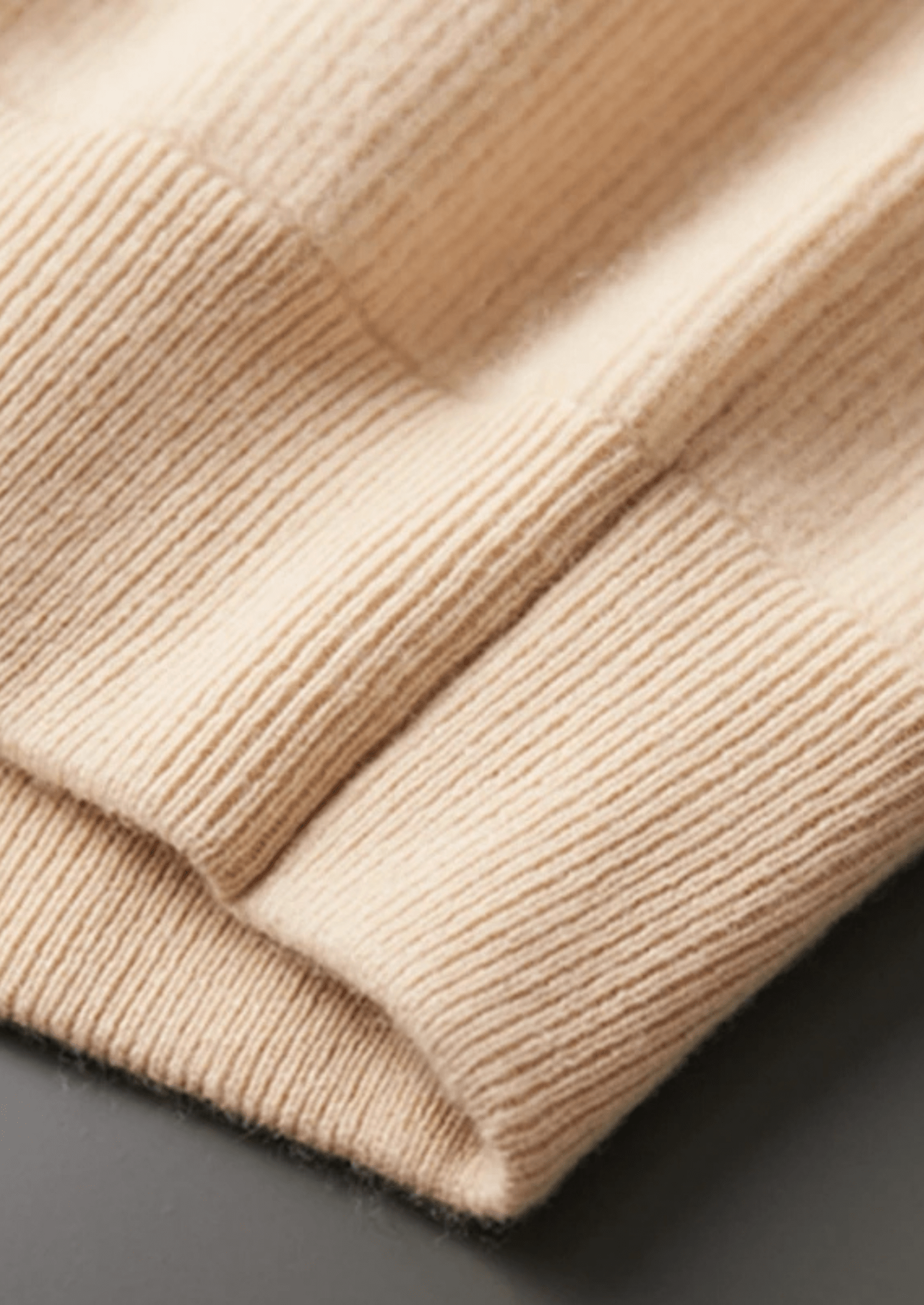 PURE EXTRA - FINE MERINO WOOL RIBBED ZIP CARDIGAN - Derada