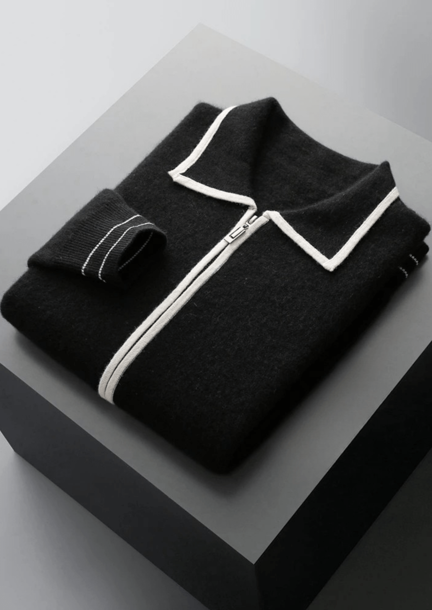 PURE EXTRA - FINE MERINO WOOL TWO - TONE POLO CARDIGAN - Derada
