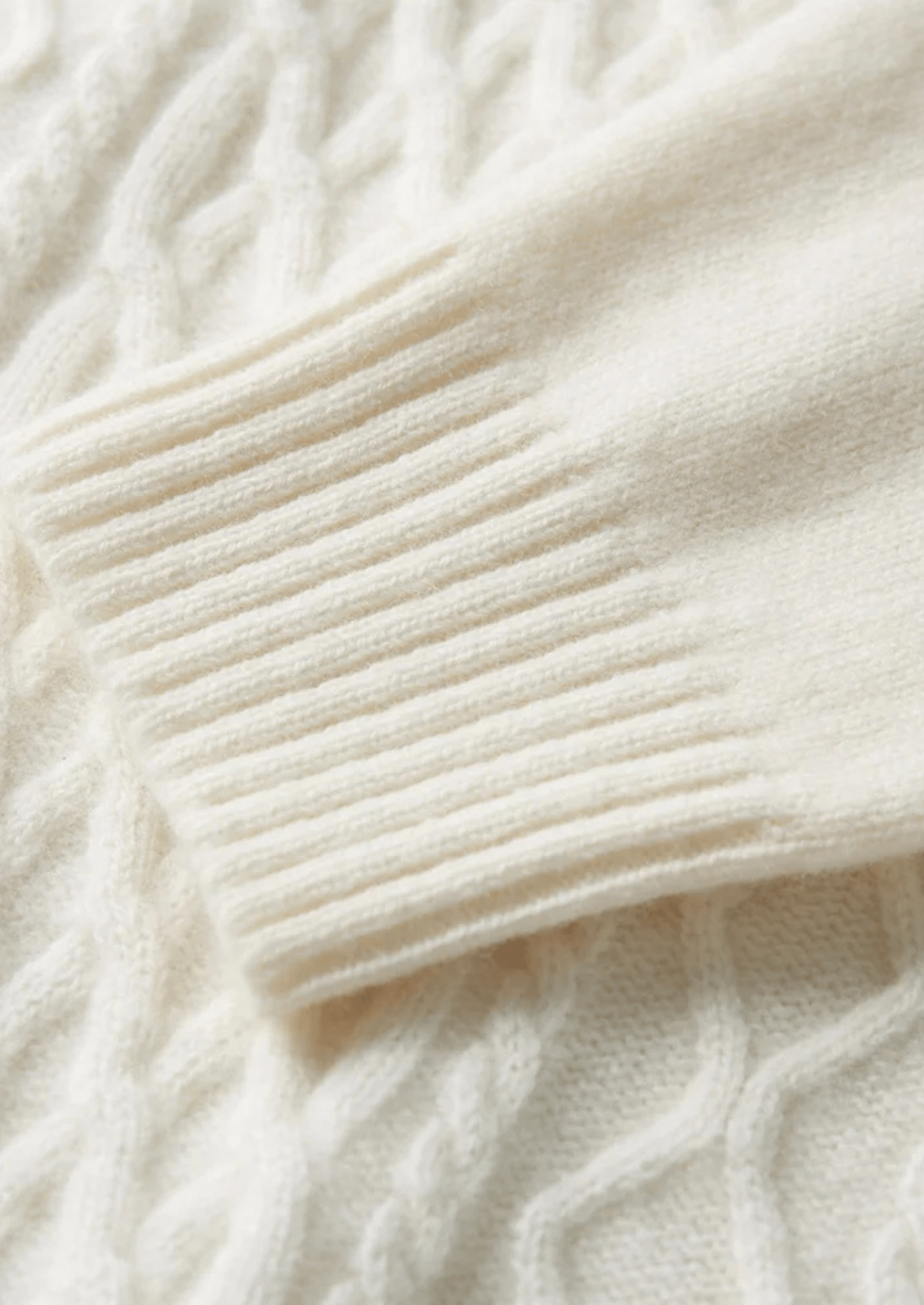 PURE EXTRA - FINE MERINO WOOL WINTERTIME ROLLNECK - Derada