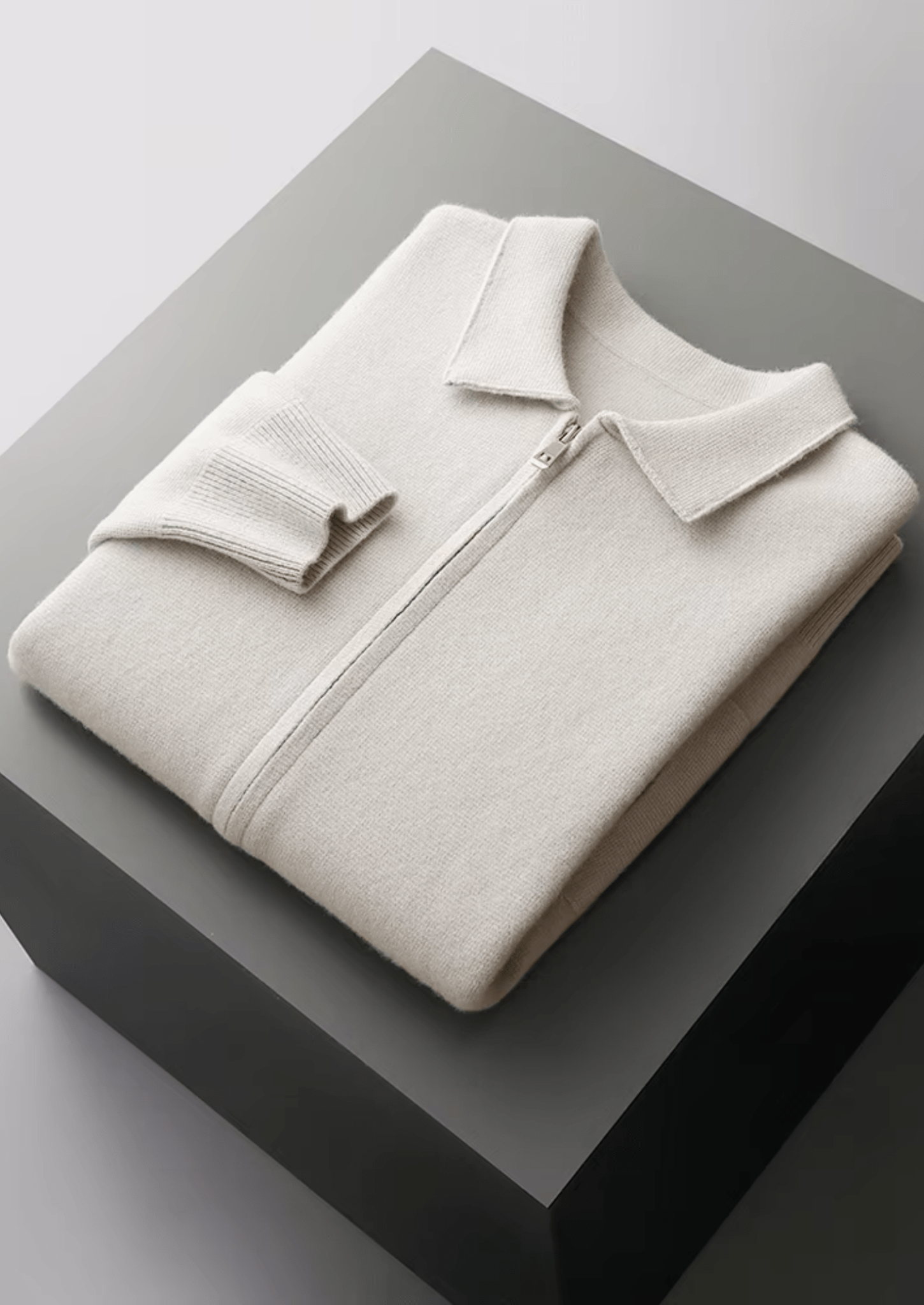 PURE EXTRA - FINE MERINO WOOL ZIP POLO CARDIGAN - Derada